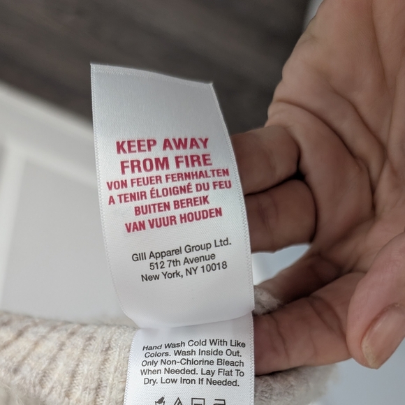 DKNY Cream Cable Knit Hoodie Sweater Medium Cropped Athleisure Oversized - Picture 12 of 16